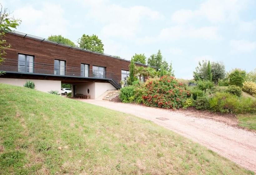 تختخواب و صبحانه Les Crays De Levigny