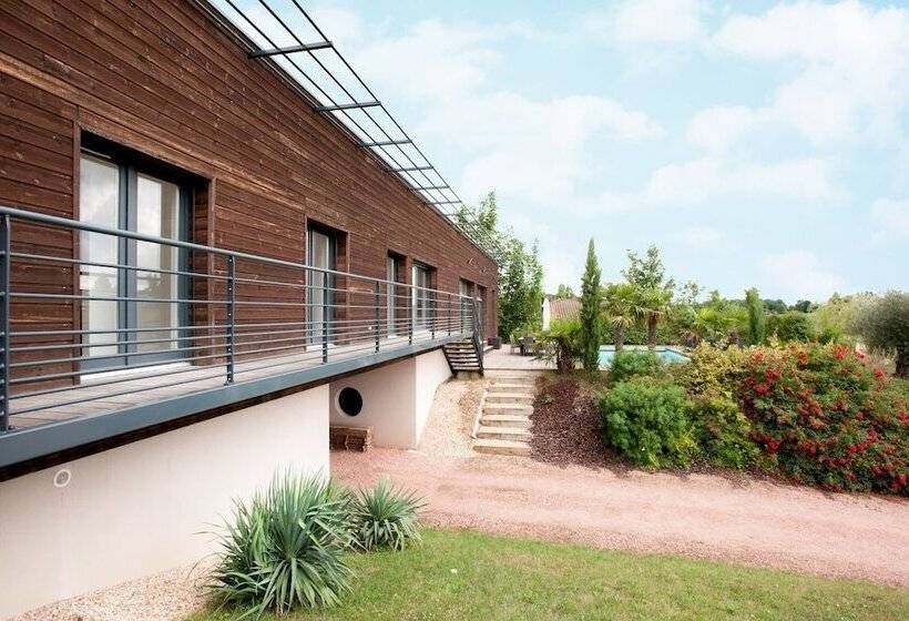 تختخواب و صبحانه Les Crays De Levigny