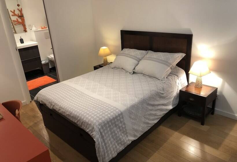 تختخواب و صبحانه Les Crays De Levigny