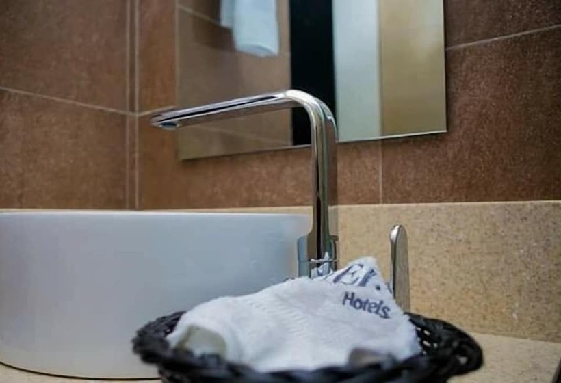 Gei8 Hotels & Lounge