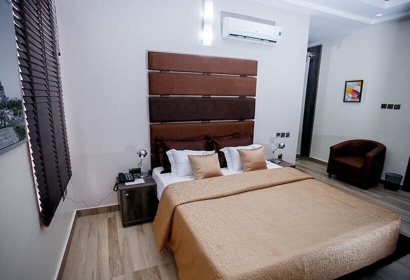 Gei8 Hotels & Lounge