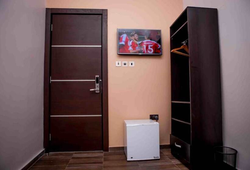 Gei8 Hotels & Lounge