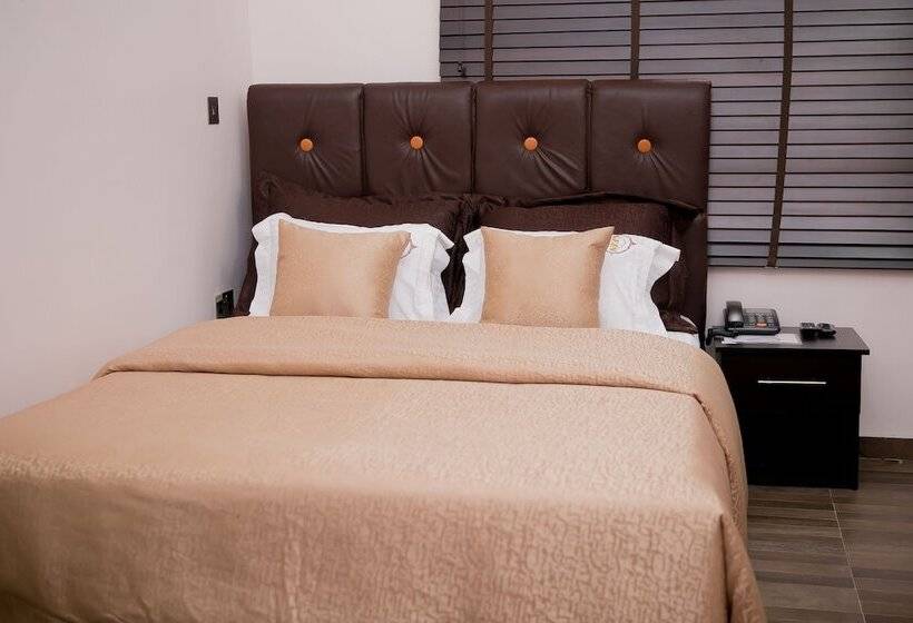 Gei8 Hotels & Lounge