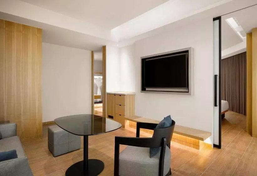 هتل Fairfield By Marriott Taichung