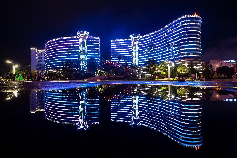 בית מלון כפרי Zhangjiajie Huatian