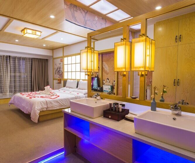 L Theme Hotel Foshan