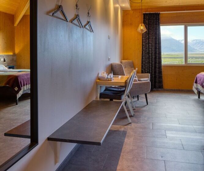 پانسیون Brunnholl Country Guesthouse