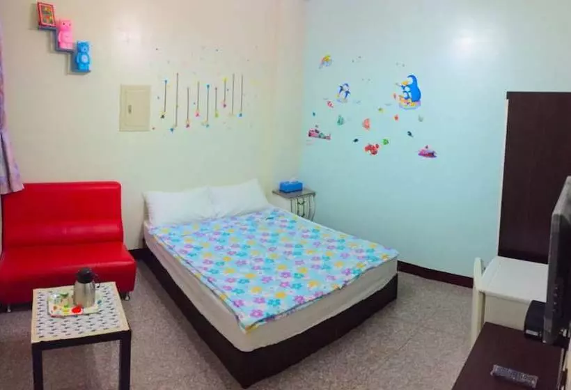 پانسیون Fengjia In House Hostel