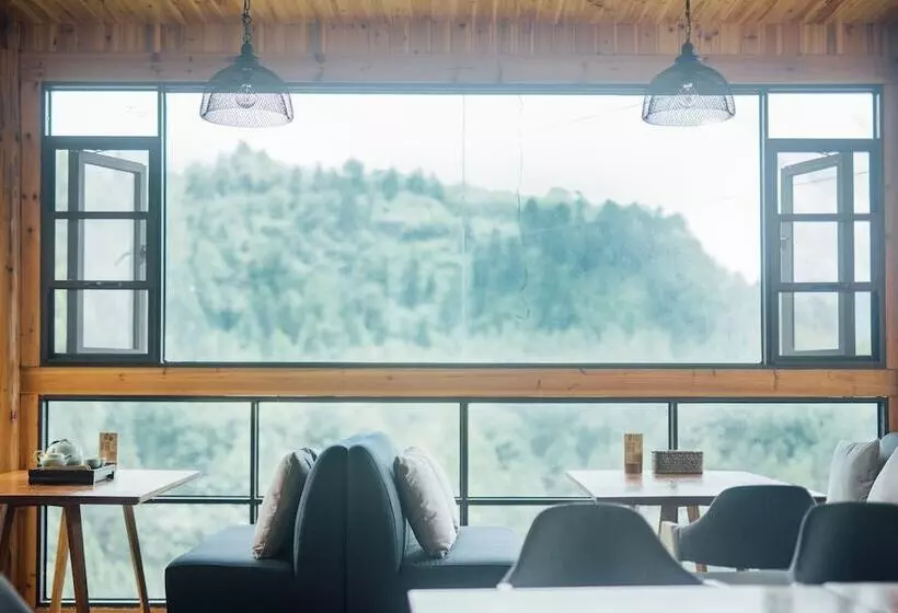 ペンション Floral Hotel Moonlit Villa Longji