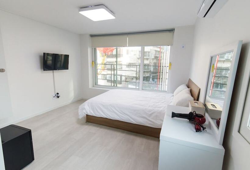 פנסיון Kpop Haus