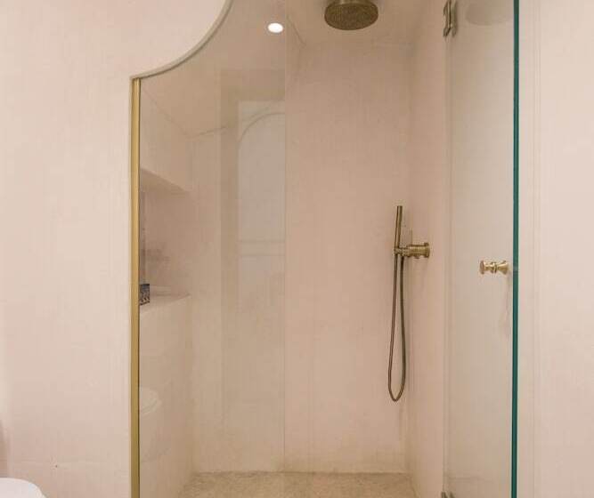 Пансион Neratze Hammam Suites