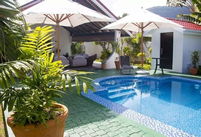 پانسیون Villa Caballero Luxury Chalets