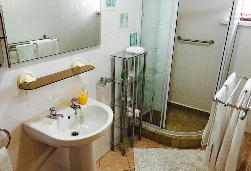 پانسیون Villa Caballero Luxury Chalets