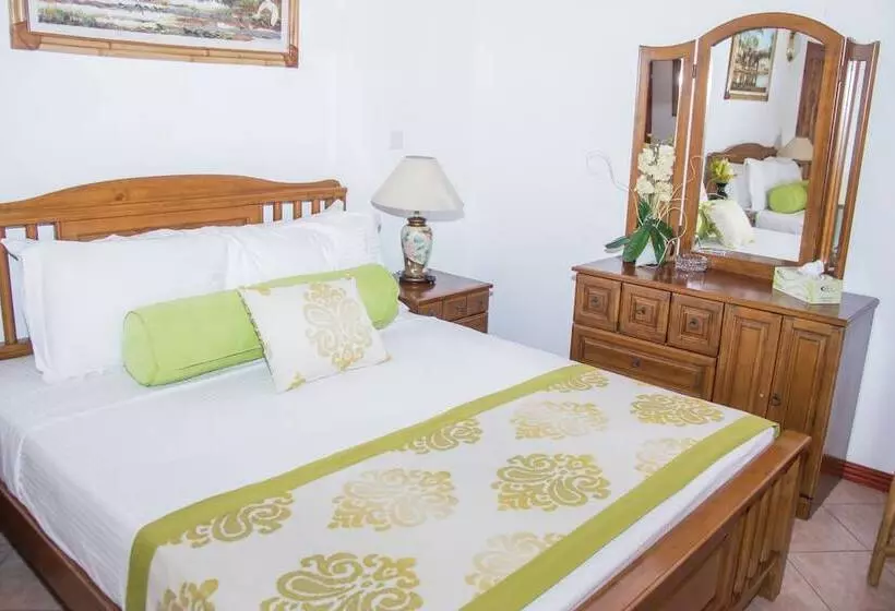 پانسیون Villa Caballero Luxury Chalets