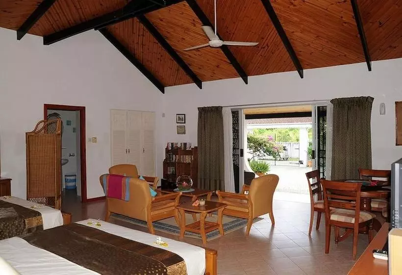 پانسیون Villa Caballero Luxury Chalets