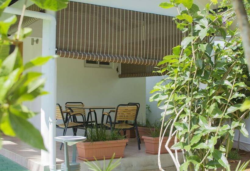 پانسیون Villa Caballero Luxury Chalets