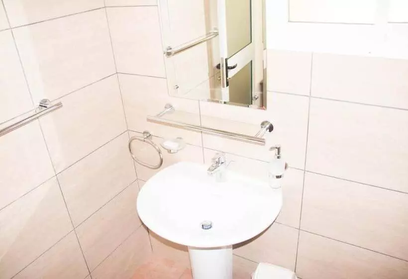 پانسیون Villa Caballero Luxury Chalets