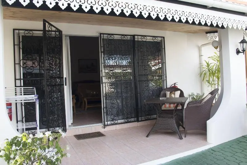 پانسیون Villa Caballero Luxury Chalets