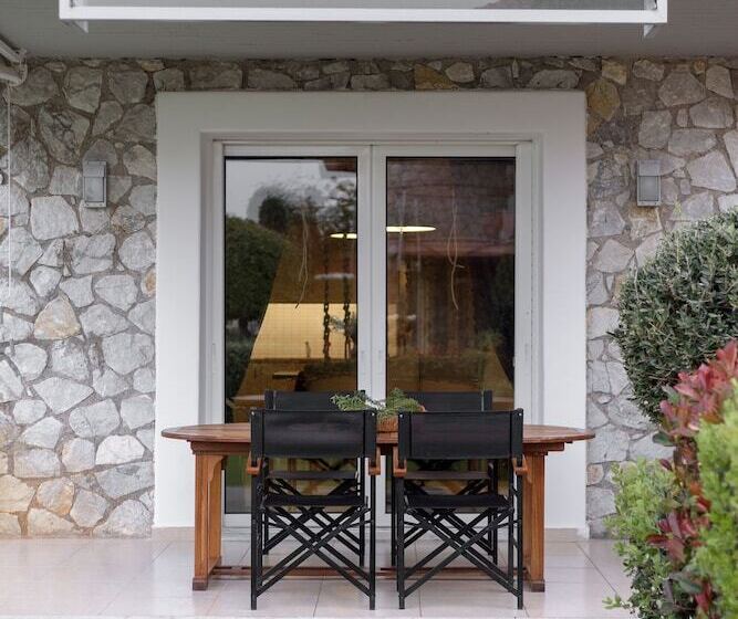 Tyros Boutique Houses