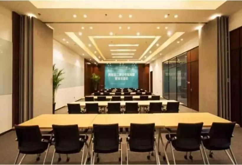 ホテル A Naya Anlan