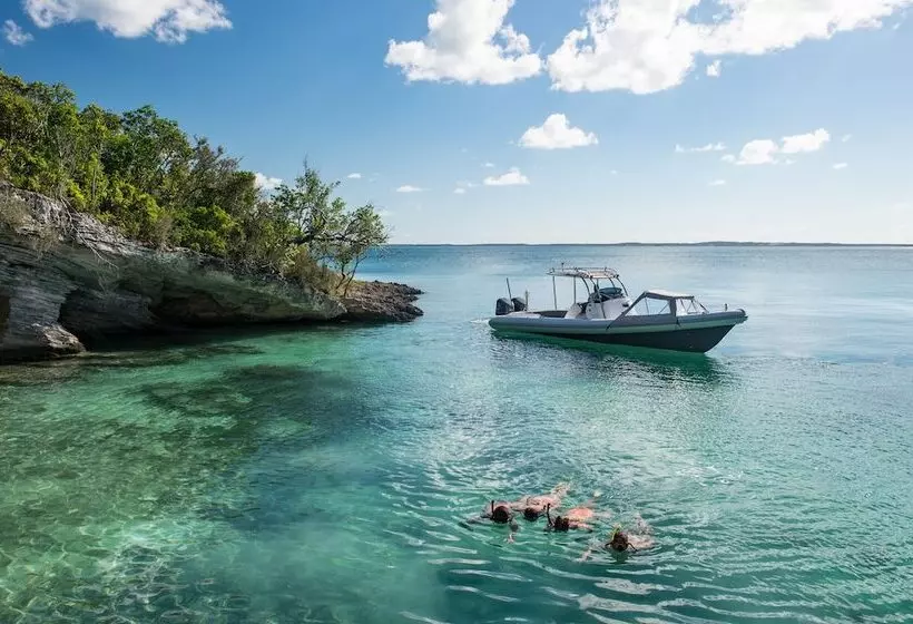 Hotel Eleven Bahama House