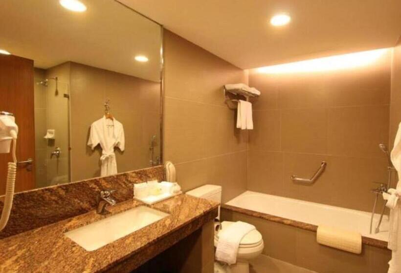 Отель Garden Orchid