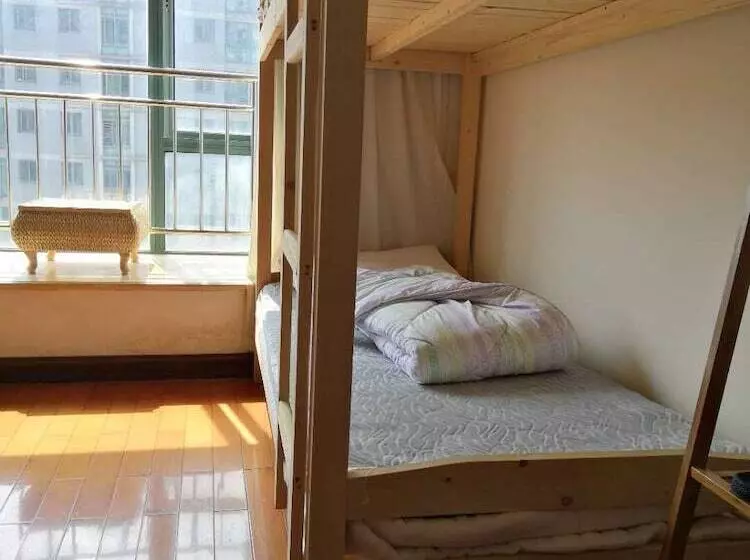 هتل Pinkhostelling Laternational