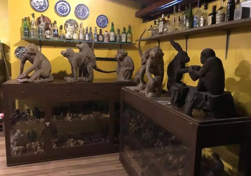 هتل The Monkey Resort Donheang