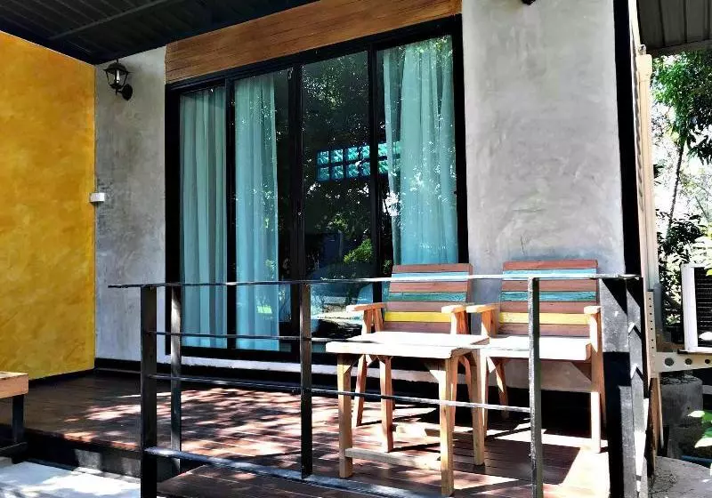 هتل The Monkey Resort Donheang