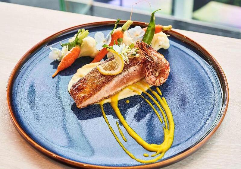 Novotel Hanoi Thai Ha