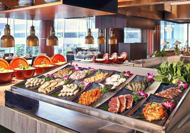 Novotel Hanoi Thai Ha