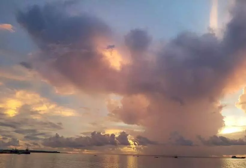 Majatalo Anaya Beach Resort