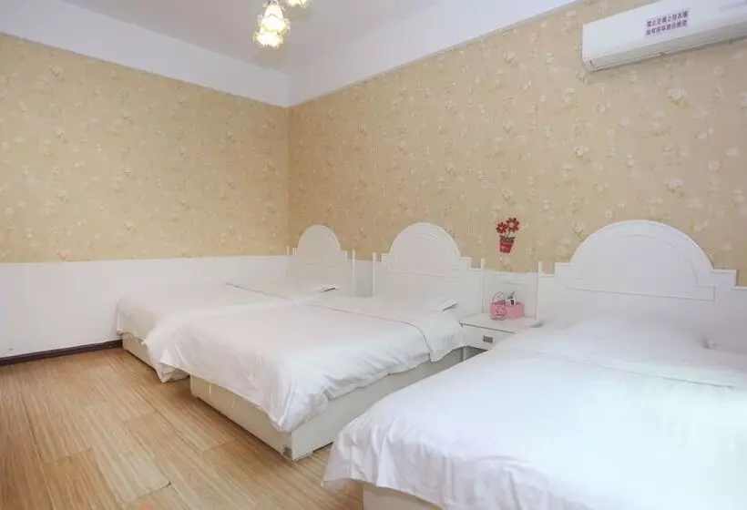 Aishang Hostel