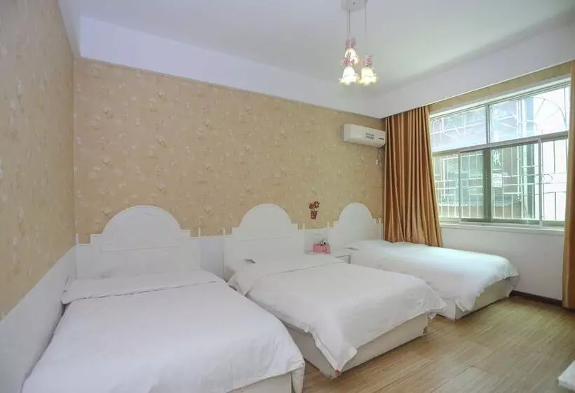 Aishang Hostel