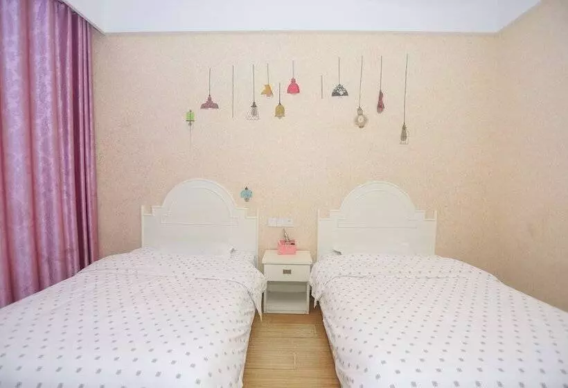 Aishang Hostel