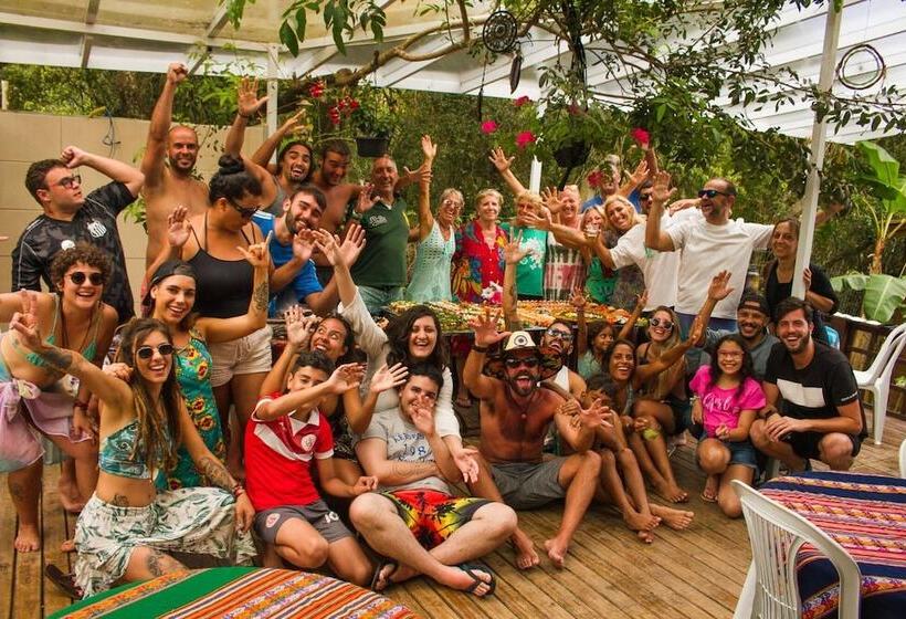 הוסטל Pousada Guarda Beach House