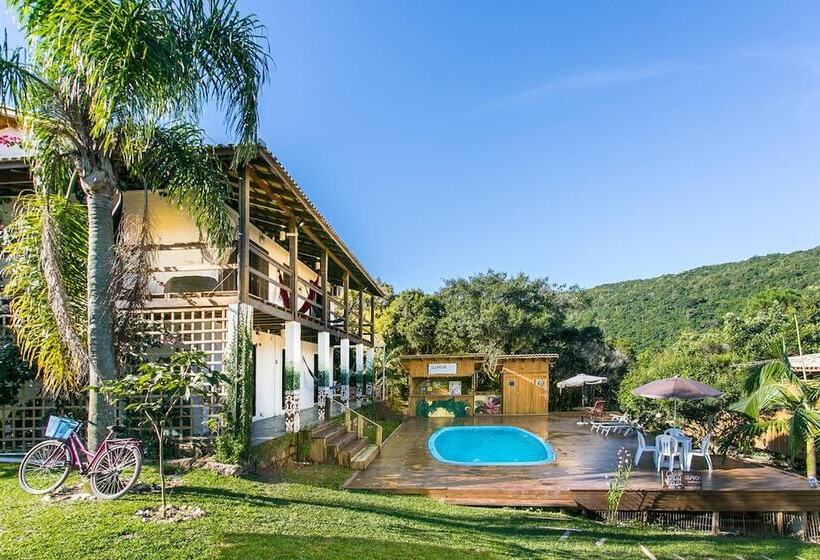 הוסטל Pousada Guarda Beach House