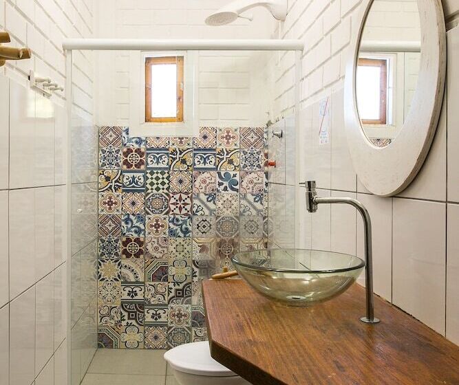 הוסטל Pousada Guarda Beach House