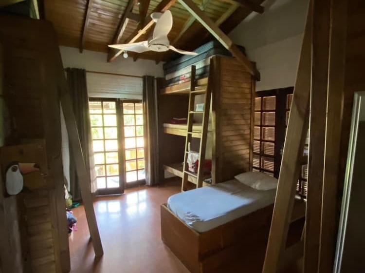 הוסטל Pousada Guarda Beach House