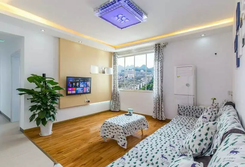 ホテル Guilin Shanshuimeijing Apartment Huating