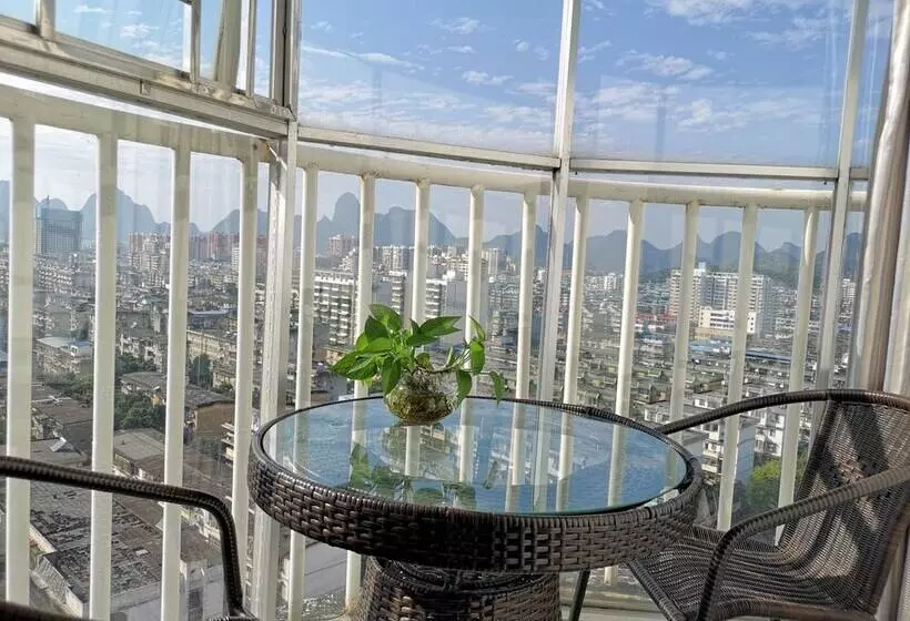 ホテル Guilin Shanshuimeijing Apartment Huating