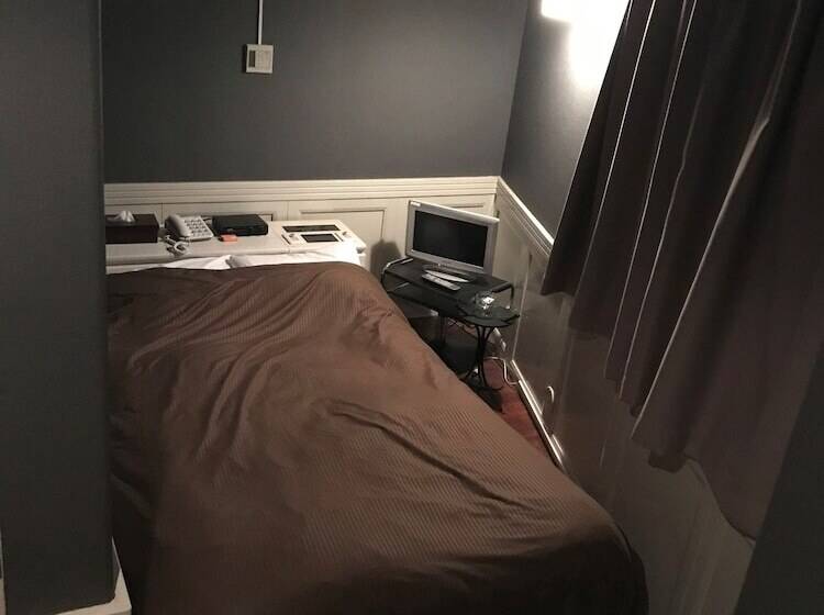 Hotelli King   Adults Only