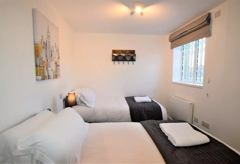 Jims Place   Your Apartment