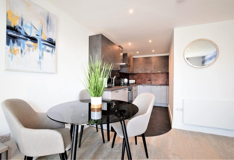 Jims Place   Your Apartment