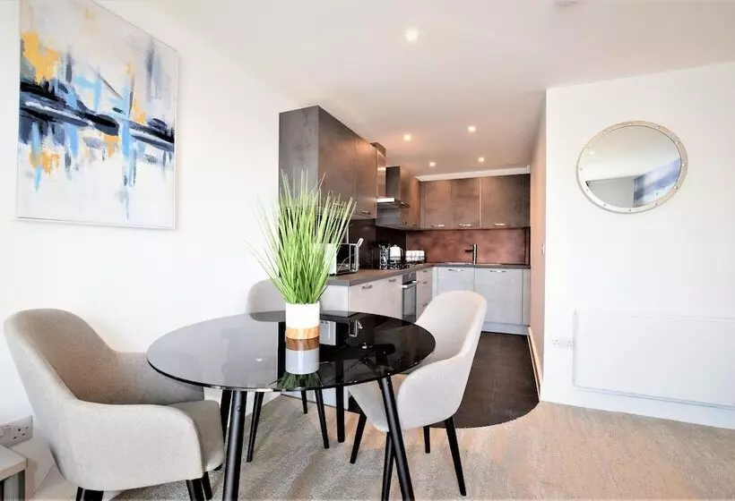 Jims Place   Your Apartment