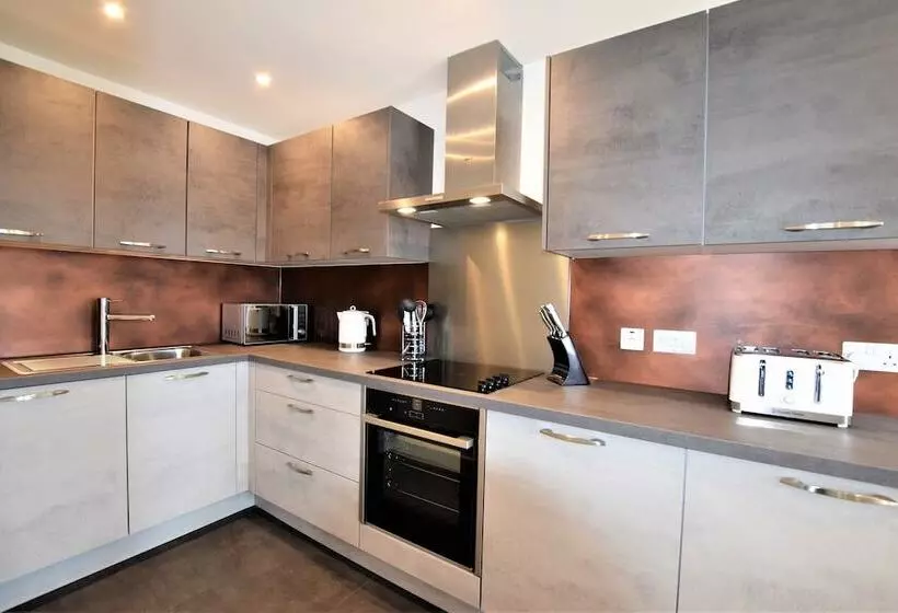 Jims Place   Your Apartment