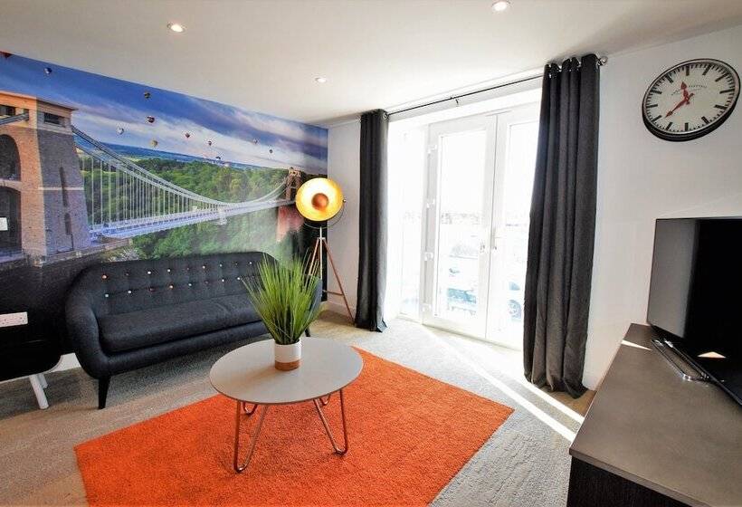 Jims Place   Your Apartment