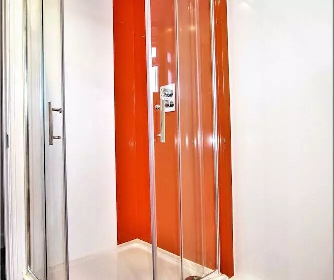 Jims Place   Your Apartment