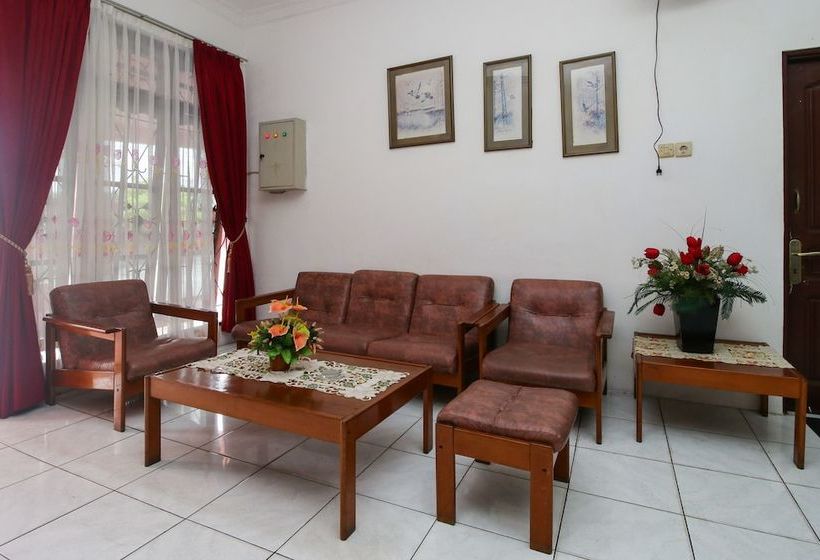 Пансион Airy Eco Jekan Raya Batu Suli 24 Palangkaraya