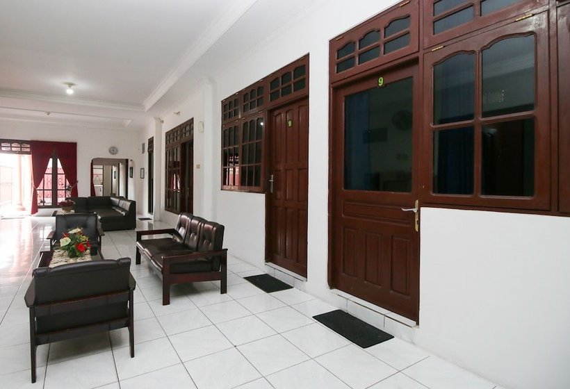 Пансион Airy Eco Jekan Raya Batu Suli 24 Palangkaraya